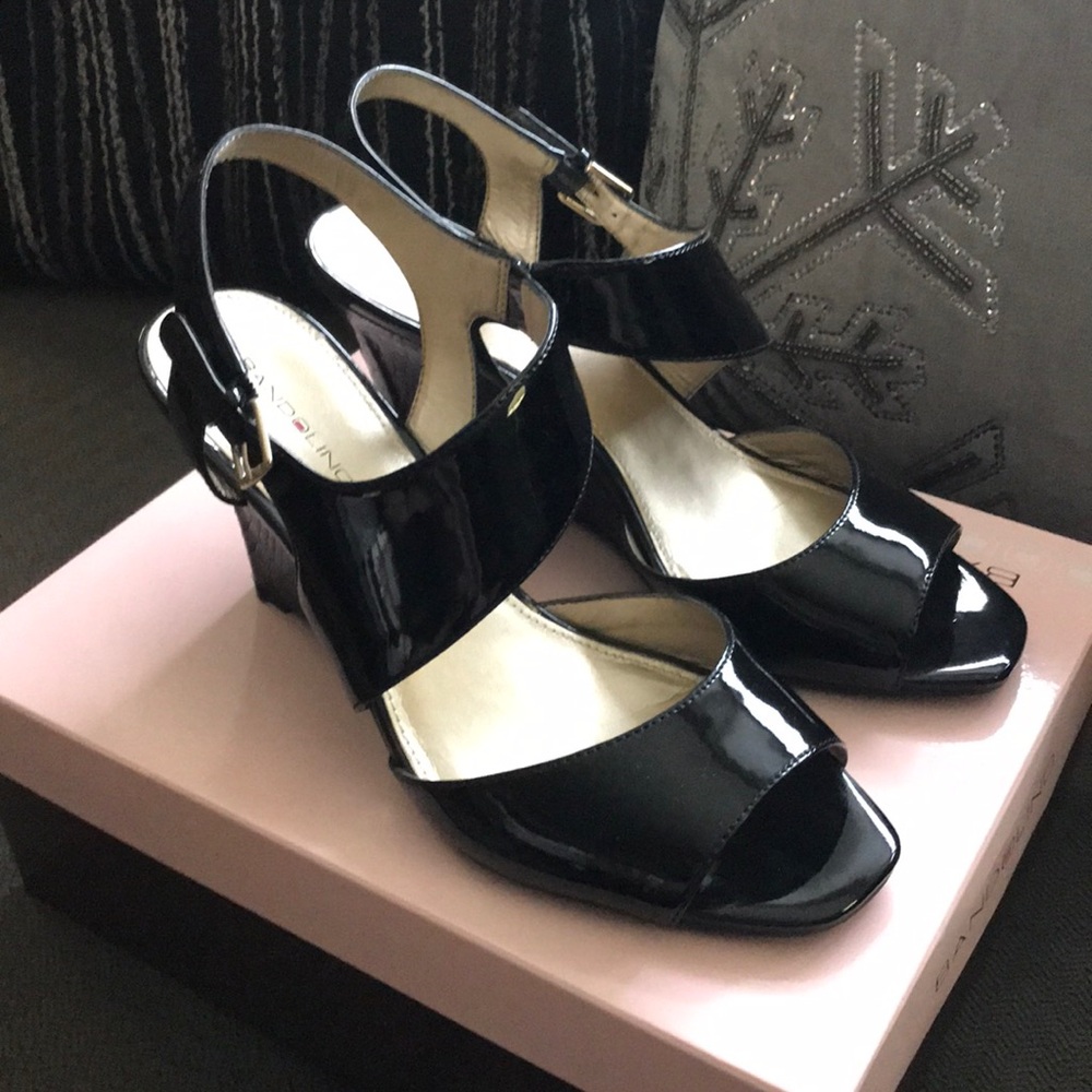 Elegant Black Patent Leather Sandals